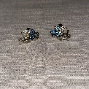 Elegant vintage Coro Silver and Blue Floral Earrings